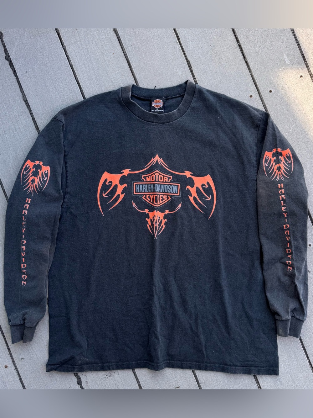 Vintage Harley Davidson T-Shirt XL Tribal Long Sleeve Biker Y2K VTG Faded